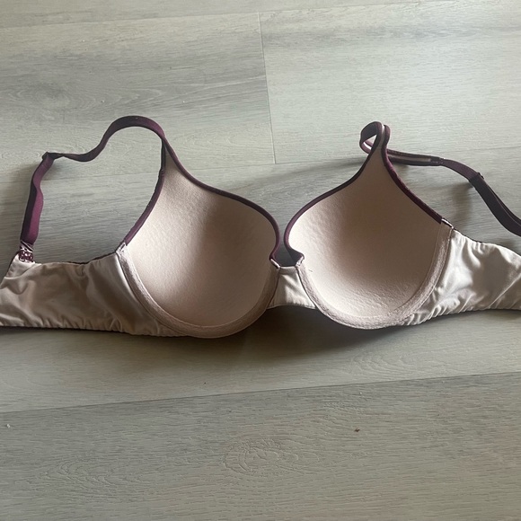 Victorias Secret Body by Victoria - Picture 2 of 2